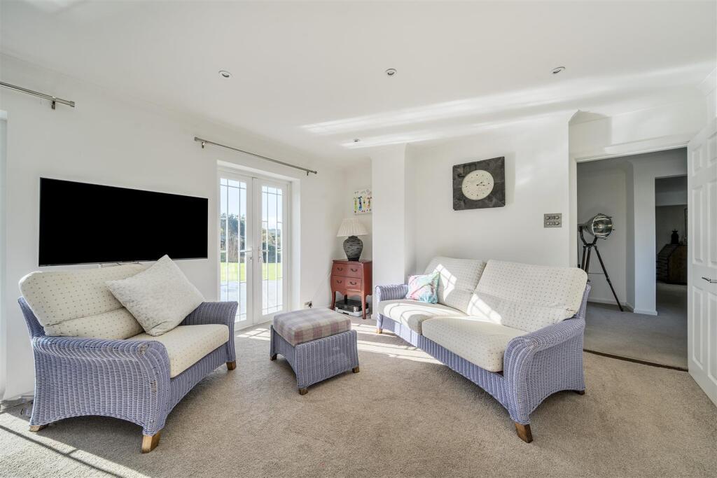 Kitchen/diner/family room