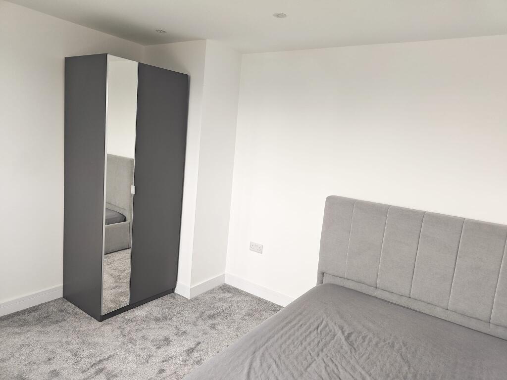 WhatsApp Image 2025-09-11 at 05.58.28_b0c91413