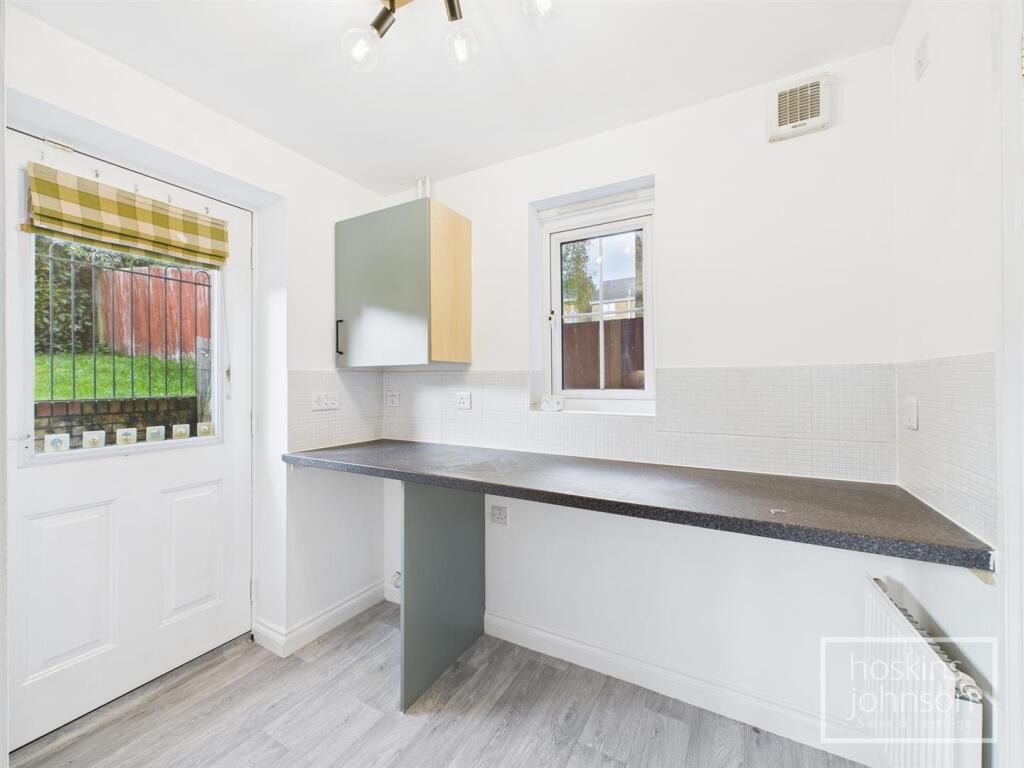 Kitchen/Breakfast Room
