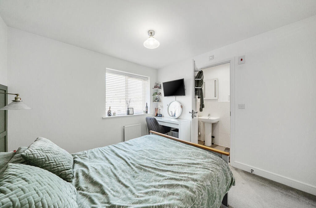 1332464-13-6899ea...