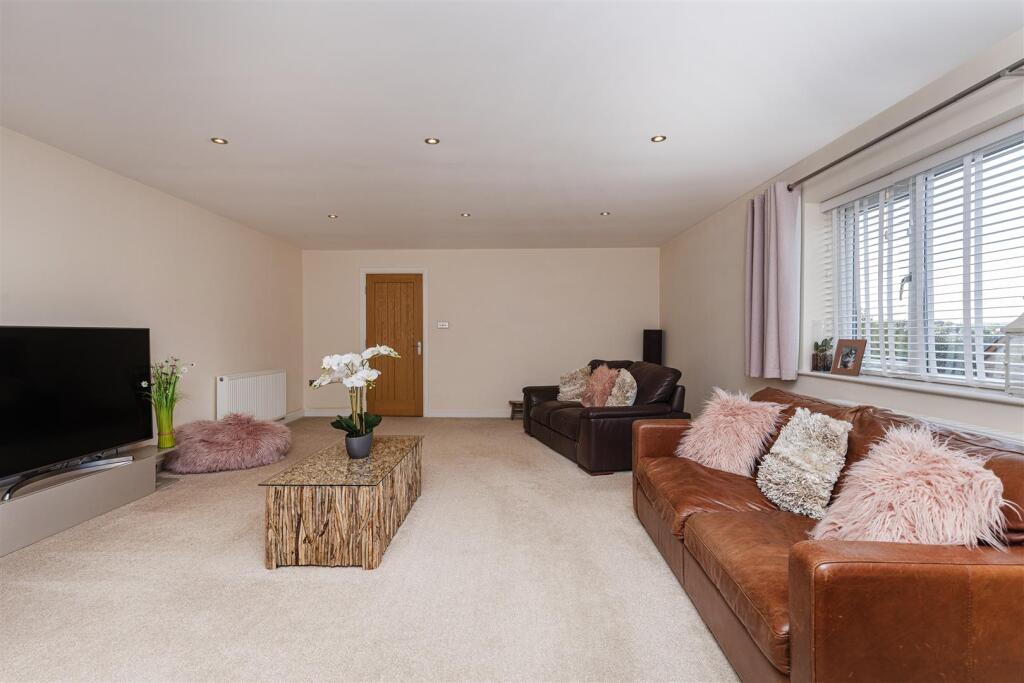 Bramleys Estate Agents - Acorn Croft - Fenay Bridg