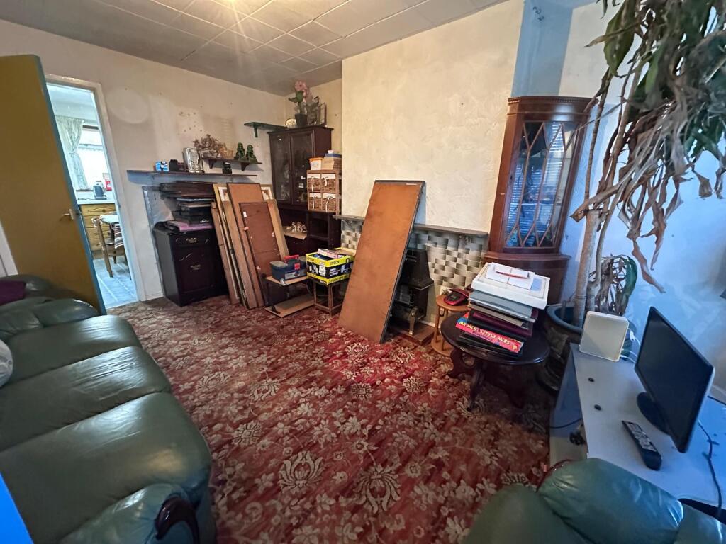 WhatsApp Image 2025-10-24 at 14.21.56 (5).jpeg