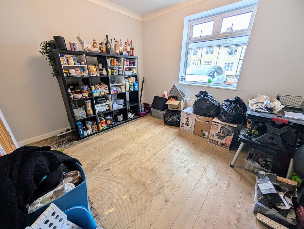 PXL_20250816_0925...