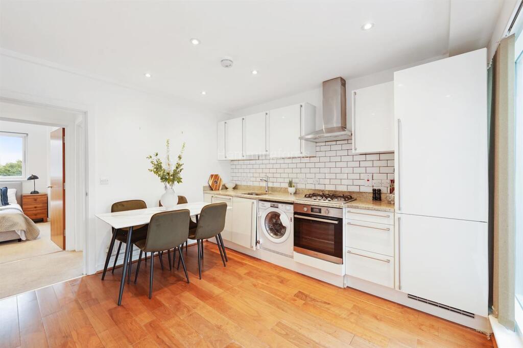 10-1a08JUS07716 (1)-medium.JPG