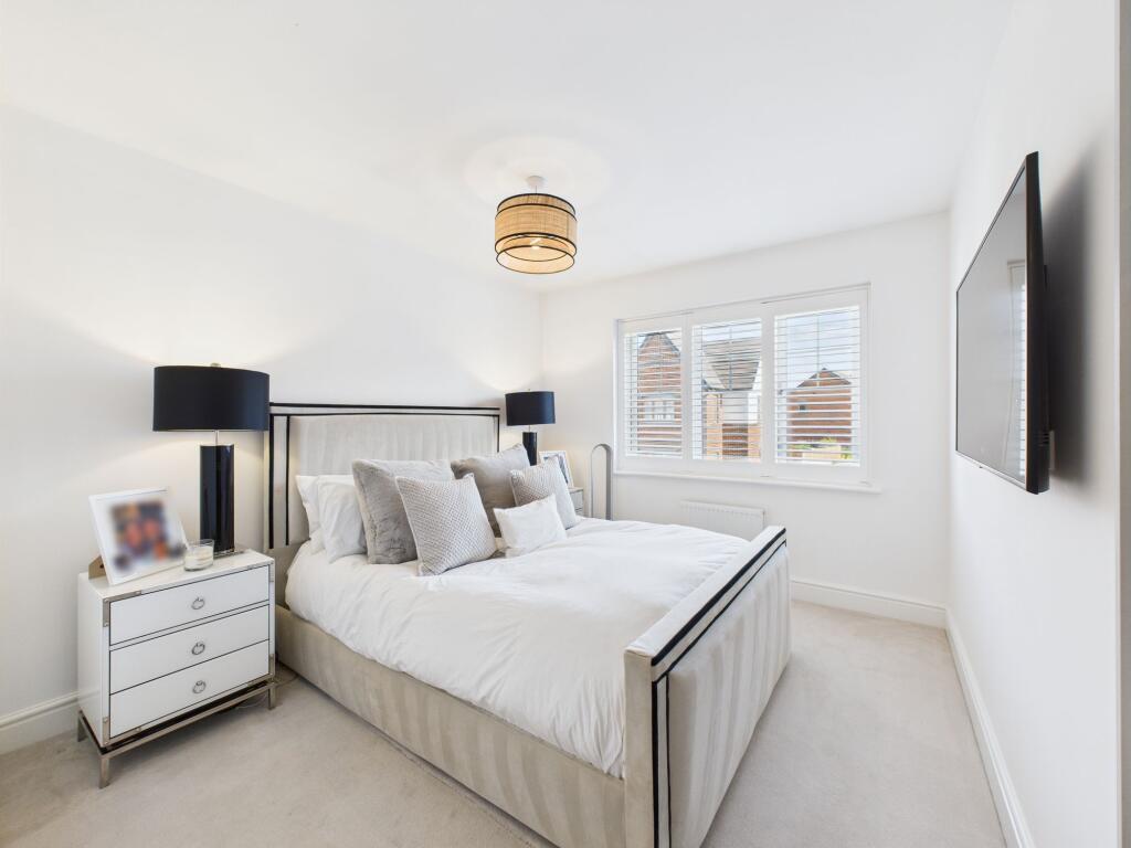Main Bedroom
