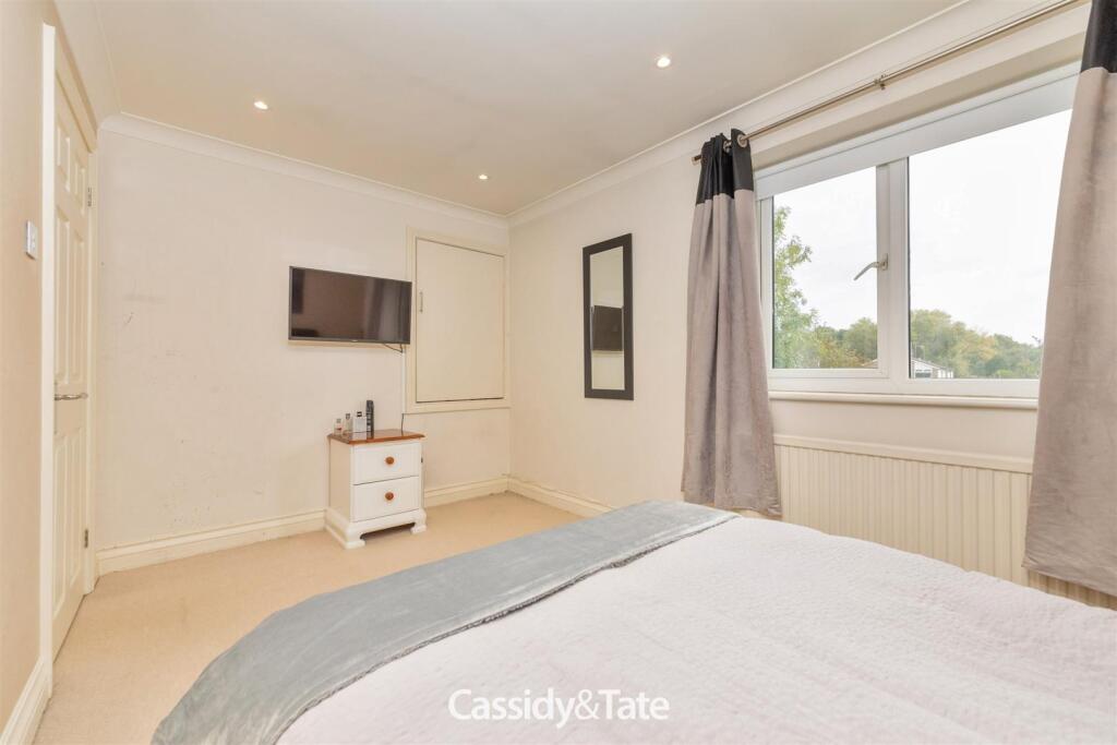 11 Park Place_002.jpg