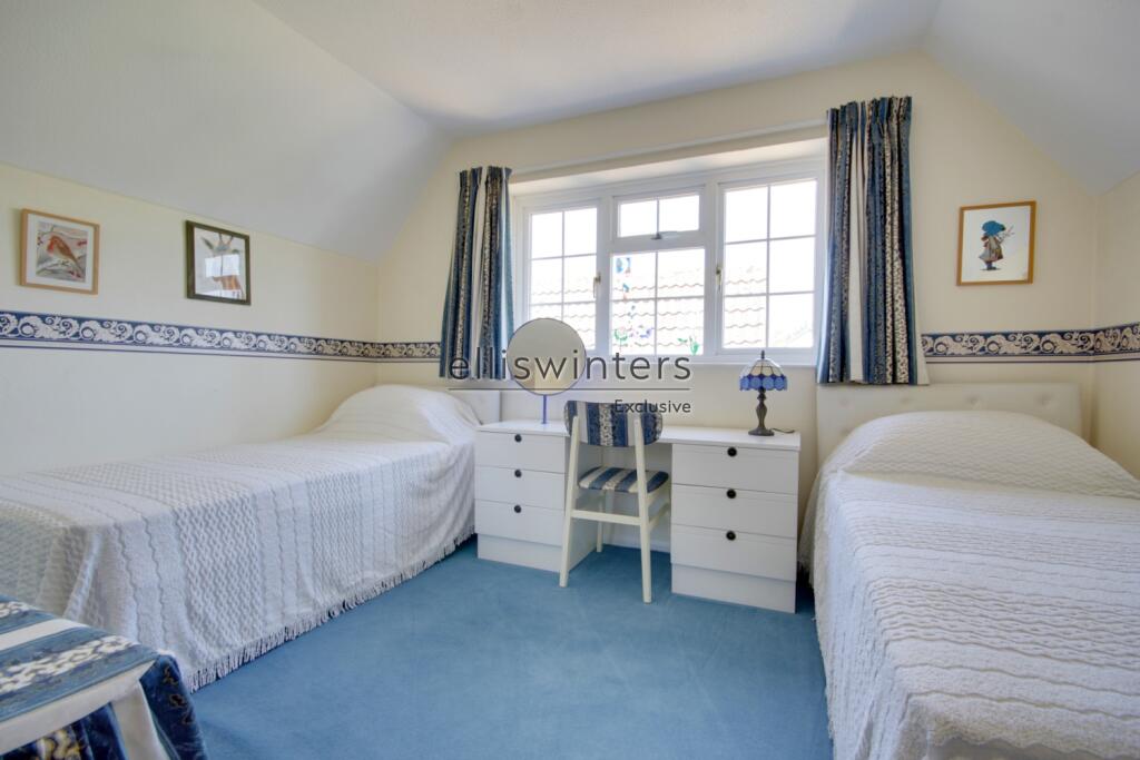 img_9739-img_9741-watermarked