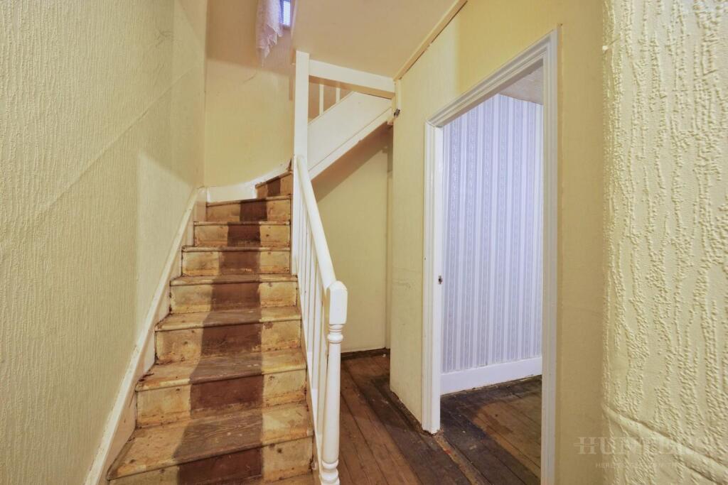 124, Lordship Lane London,  - lEk7HQmdVY9BmKtmbEj9