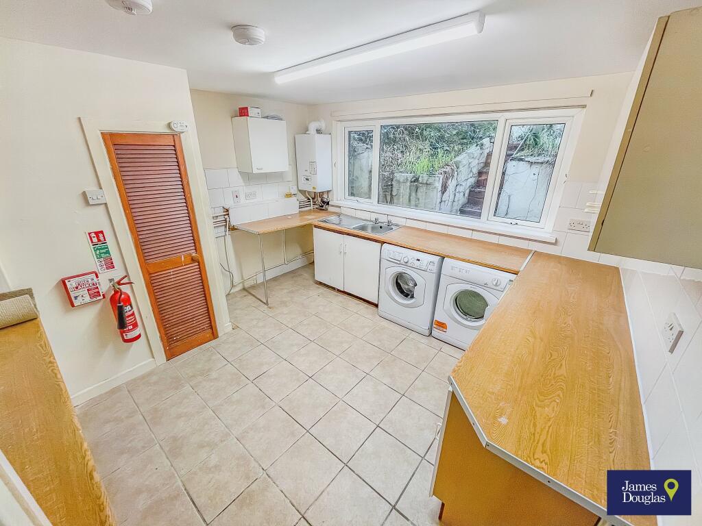 Kitchen1