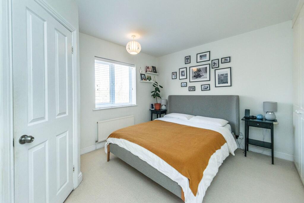 BEDROOMS AND BATHROOMS