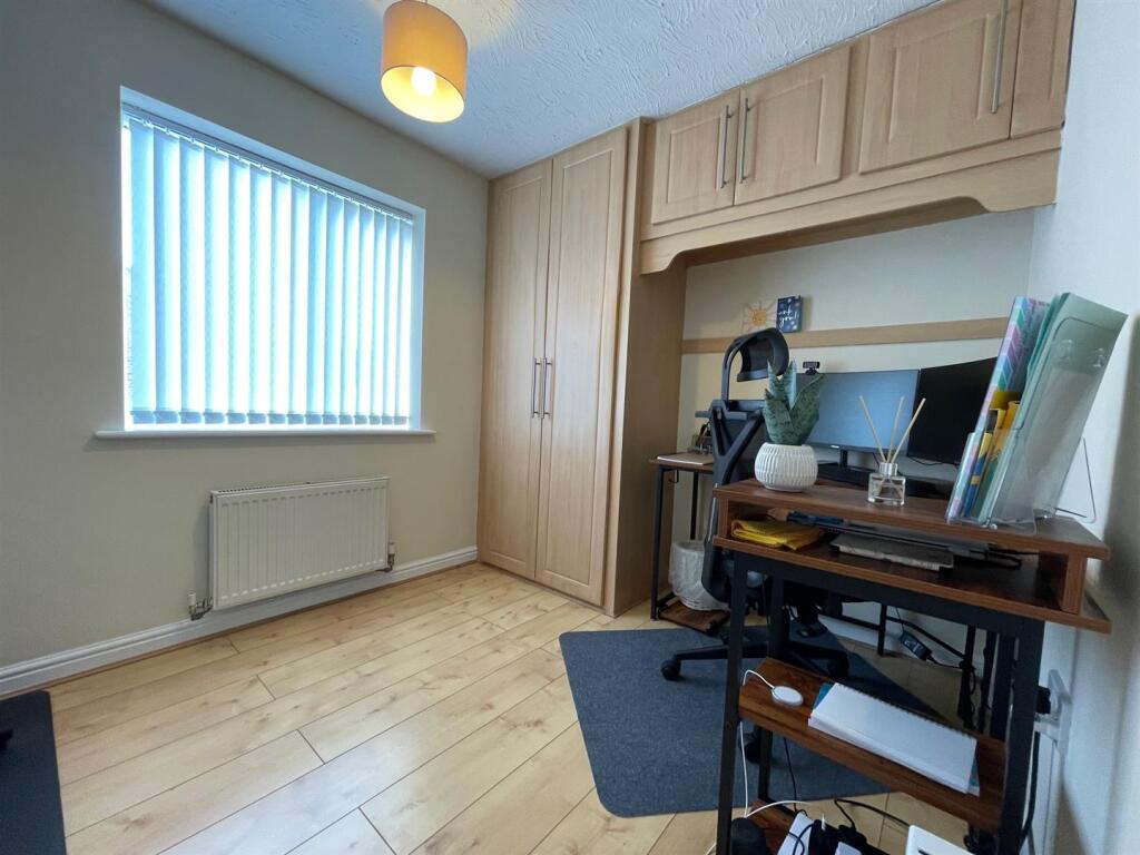 Bedroom 2.jpg