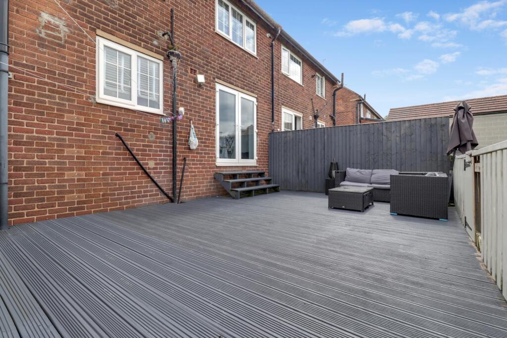 16- Rob Hammond EweMove Pontefract