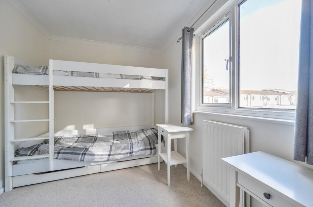 1372975-9-6900bd4...