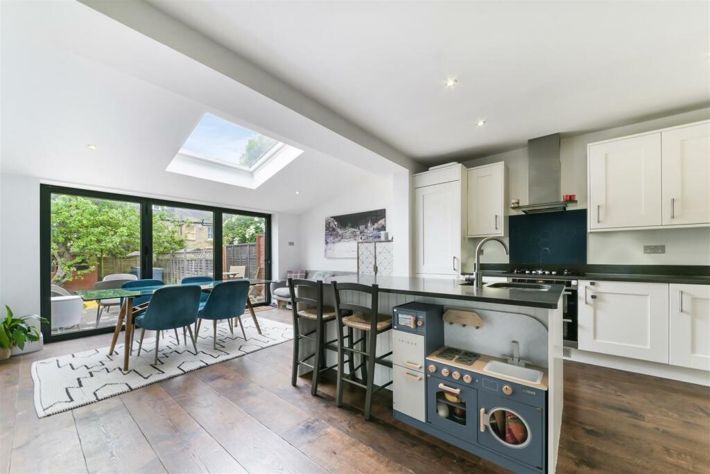 Kitchen/Dining/Family Room