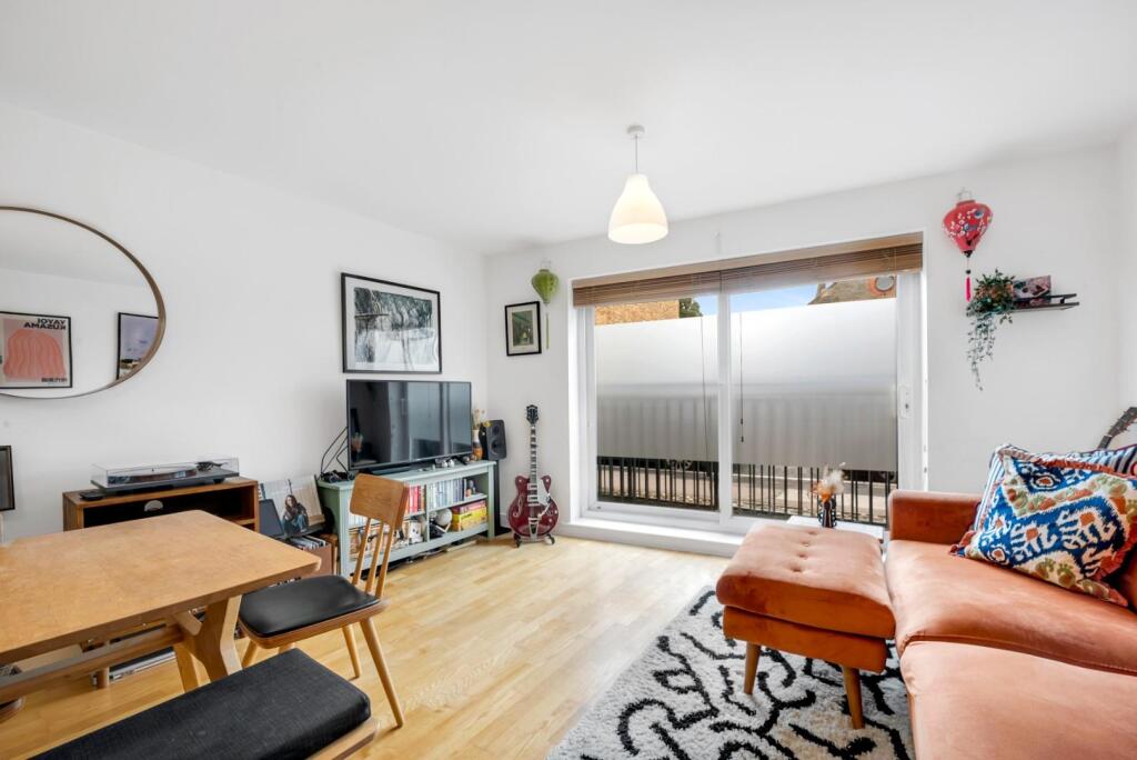 Kitchen/reception room