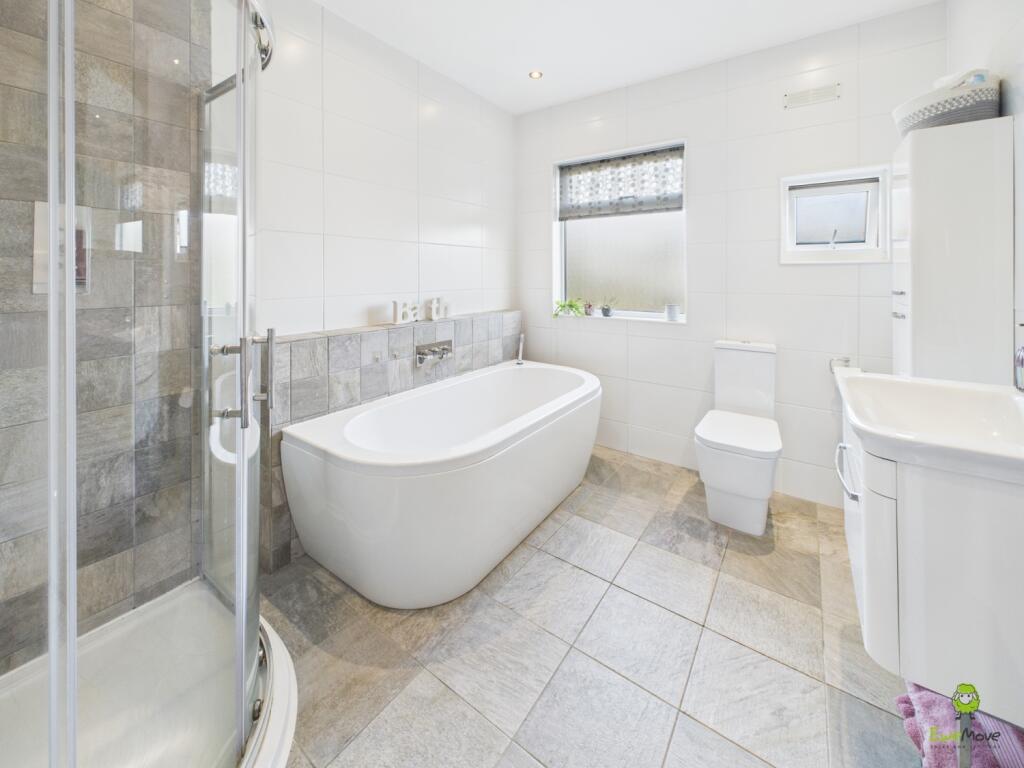 Presented by Clinton at EweMove Bexleyheath and Da