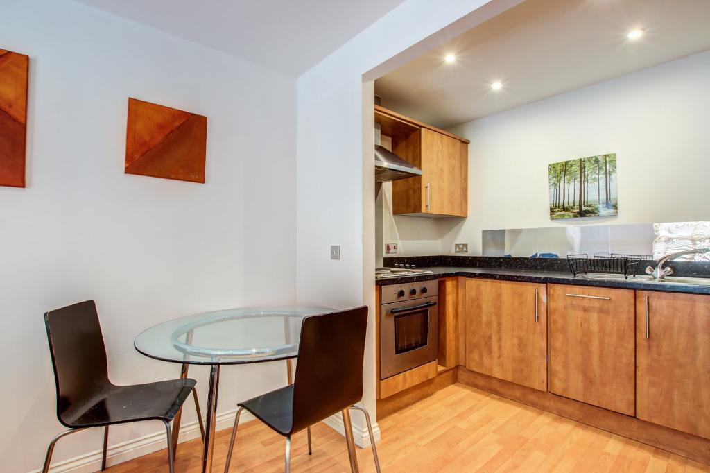Kitchen dining