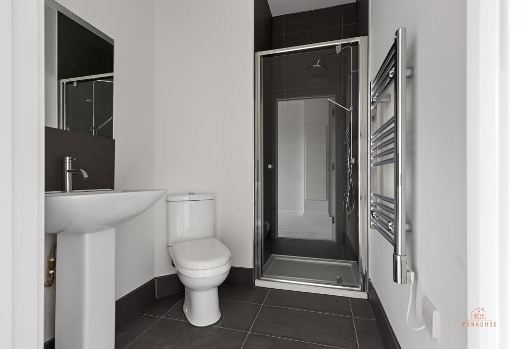 35 holgate park drive 0090-1503