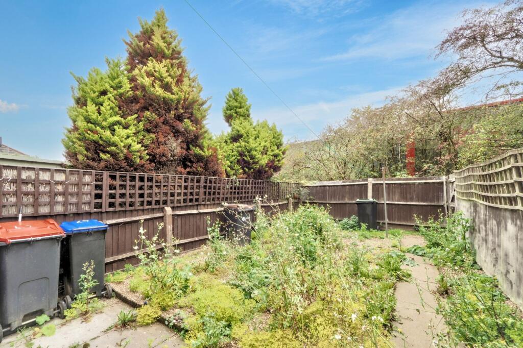 67 Mowlands Close, Sutton-In-Ashfield, Nottinghamshire, NG17 5GH