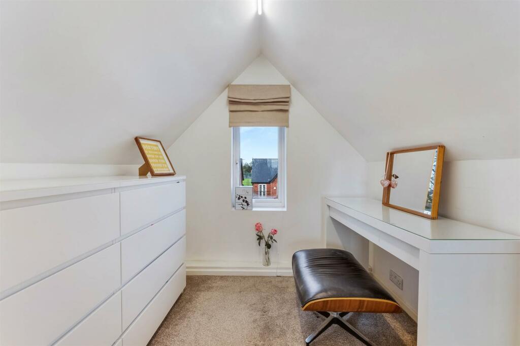 Dressing Room Aspect 2