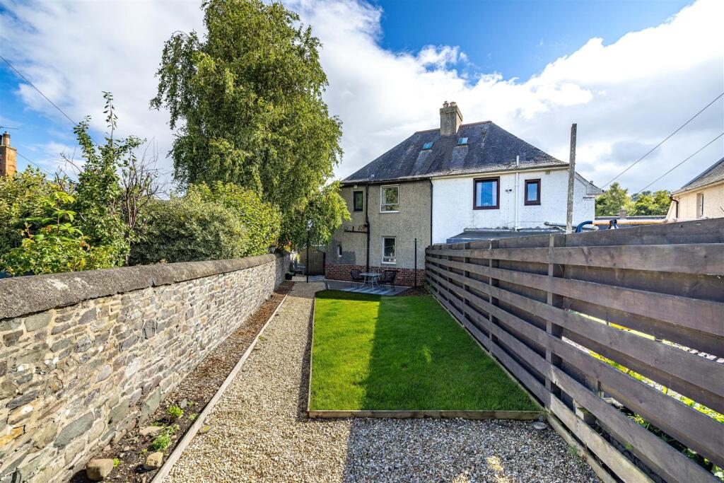 2  Balmoral Avenue Galashiels 37.JPG