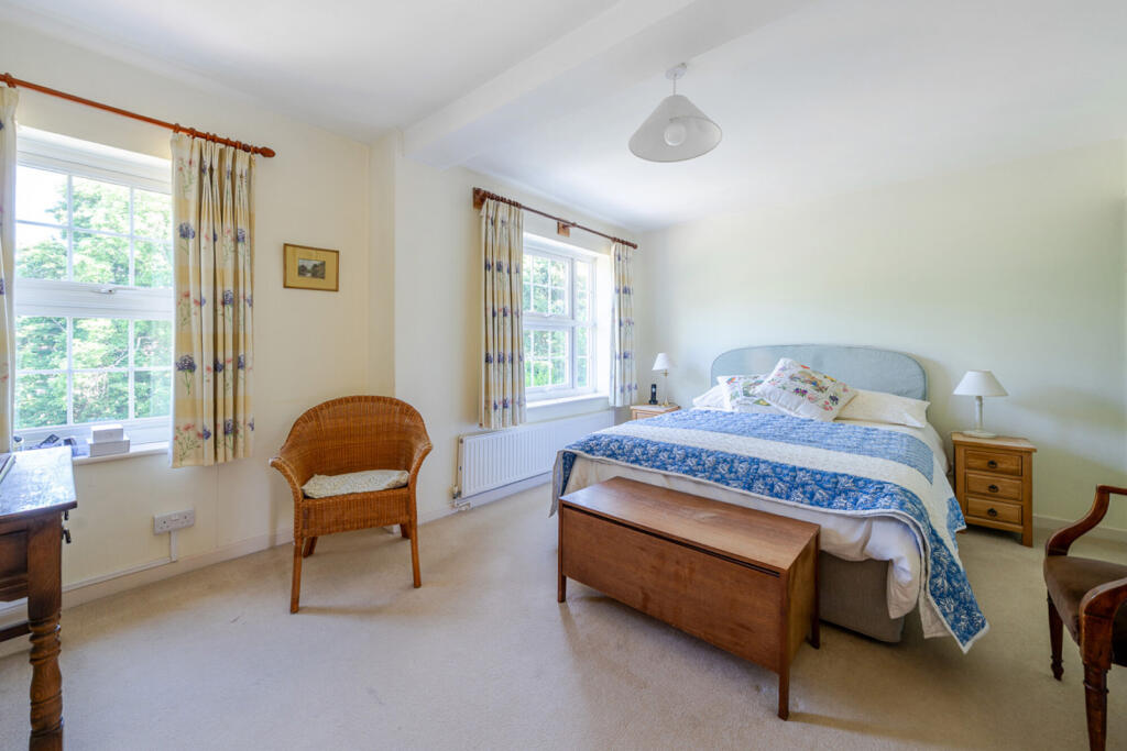 1290627-5-68247e6...