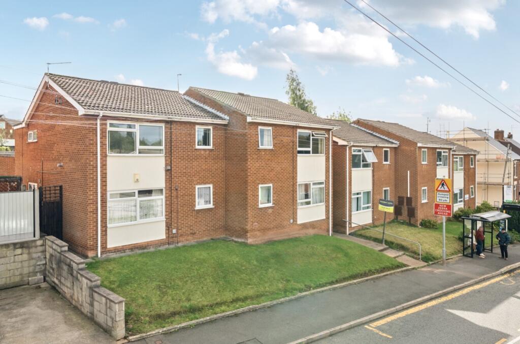 1355137-4-68c7ec51af4e8