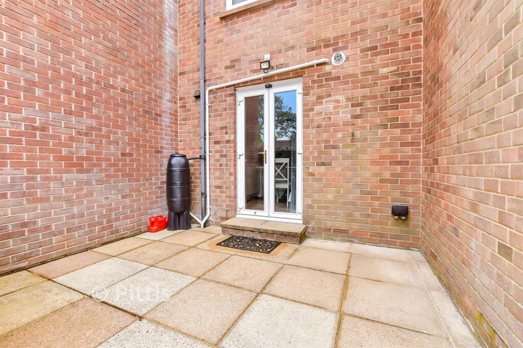 Patio / Decking