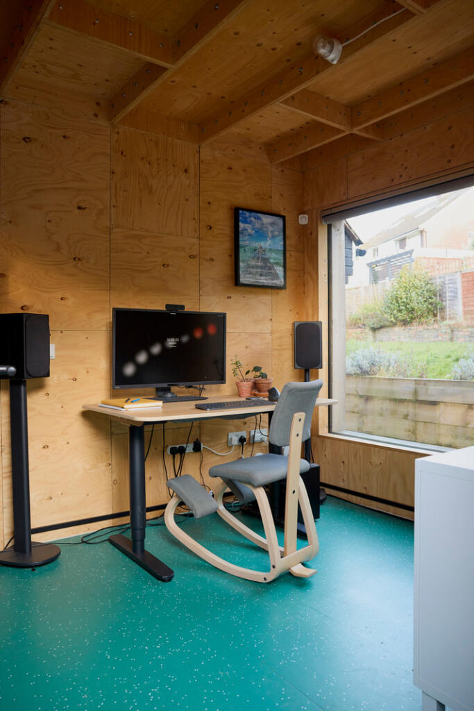 323857 - 25.12.15_TMH_SUTTON CRESCENT_48.JPG