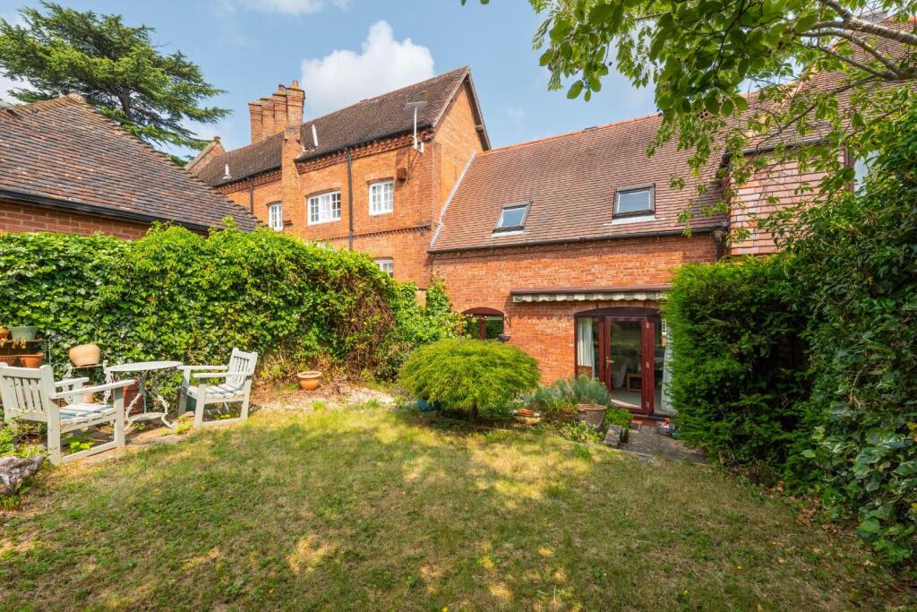 8, radford hall-8.jpg