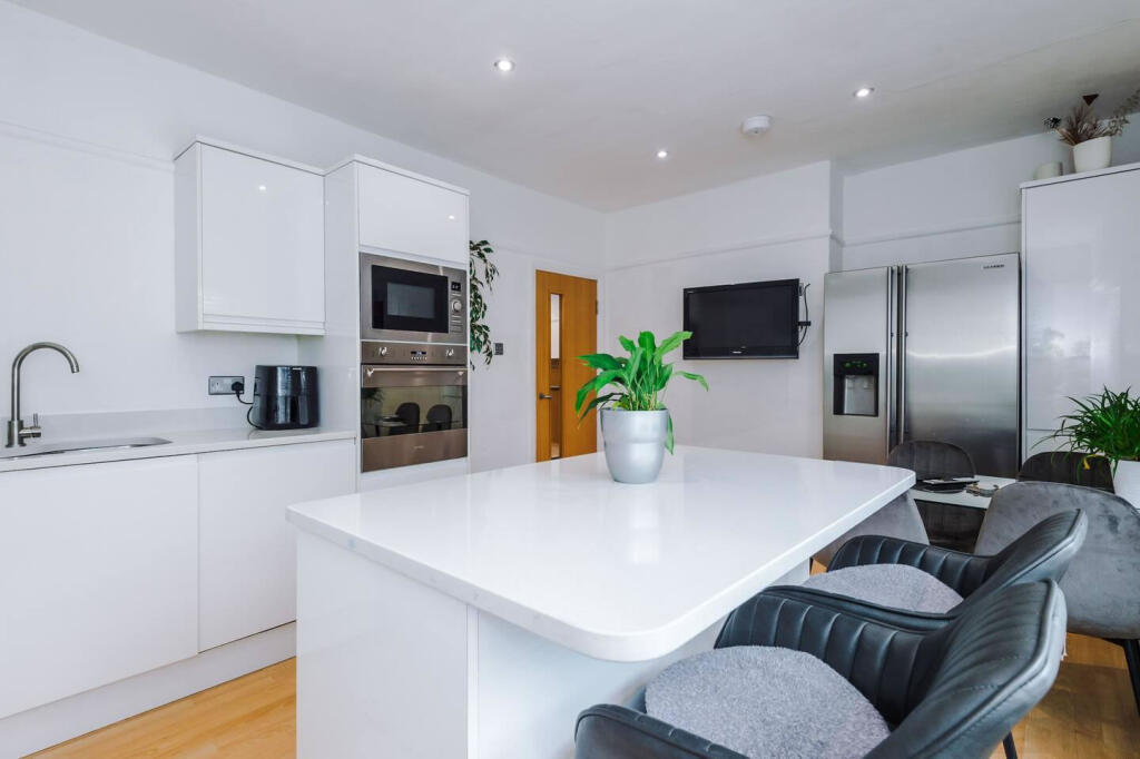 mellorroad30mellorroad30dd4931d8-a7c7-4531-88f4...