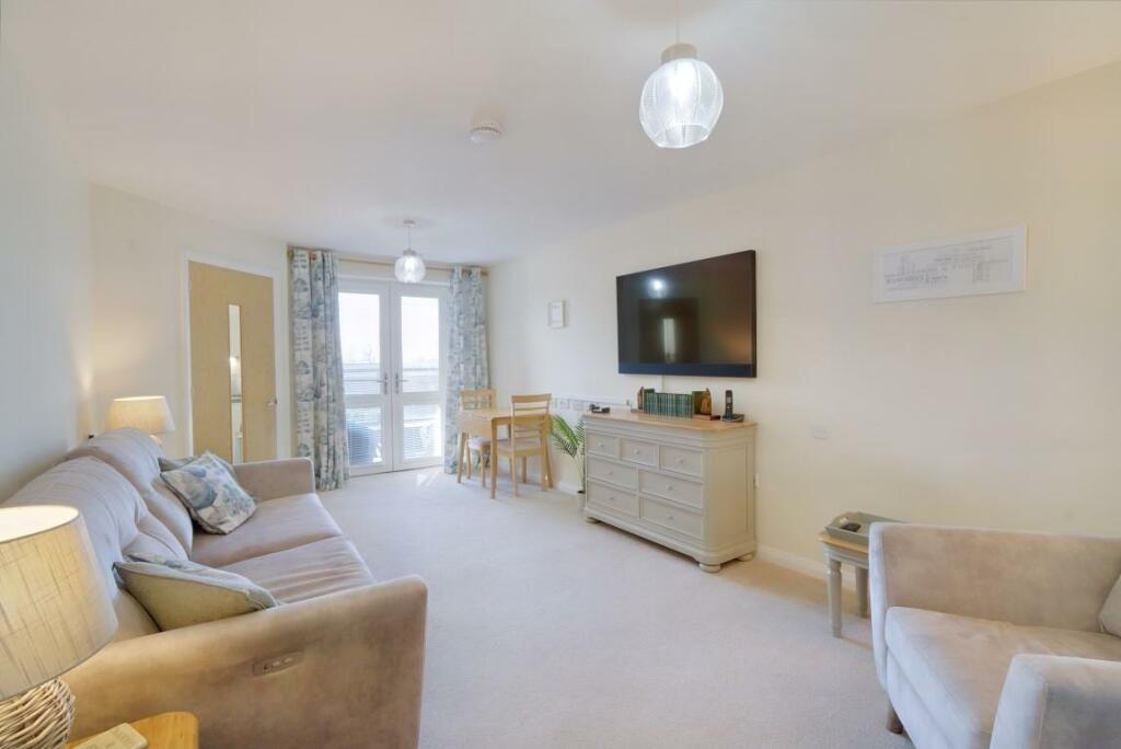 8549062-interior05 (Medium).JPG