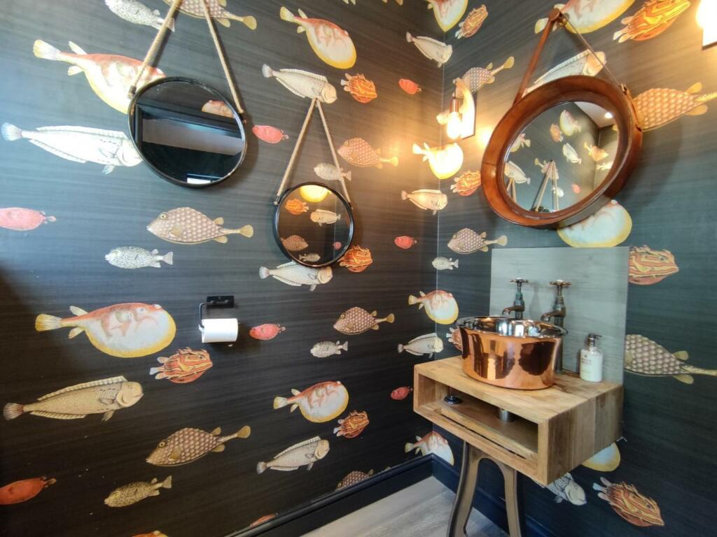 Ground Floor WC