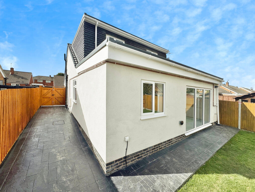 25 Keswick Close, Birstall