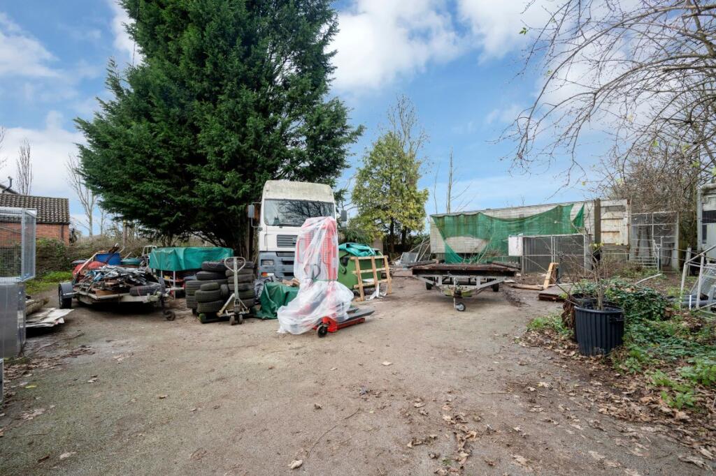 51 Awsworth Lane, Cossall, Nottingham, NG16 2SA