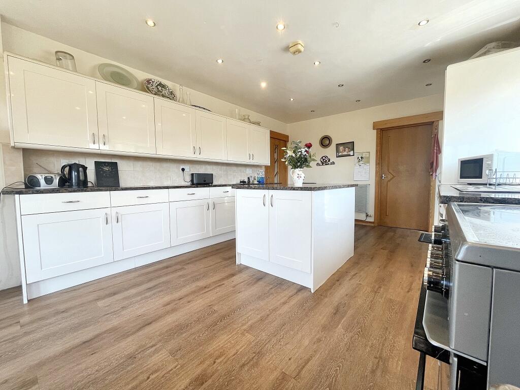 Kitchen4