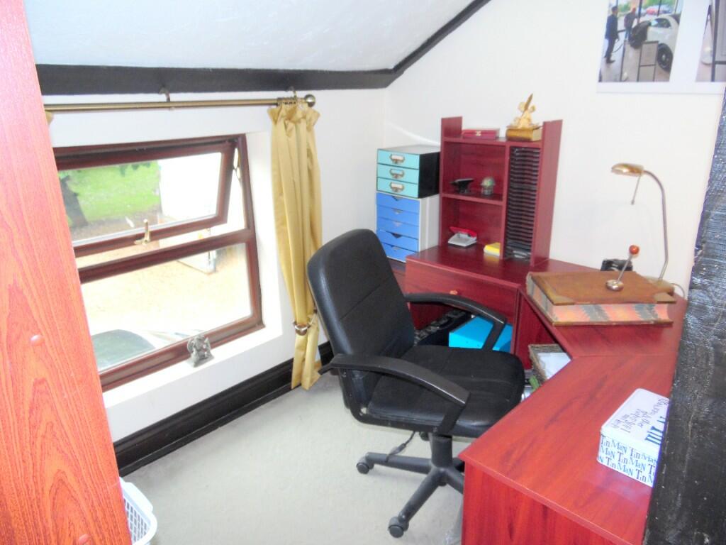 BEDROOM 3/DRESSING