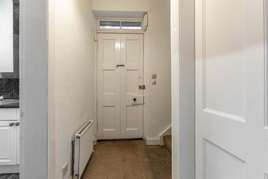 9 Millburn Place Selkirk 07.JPG