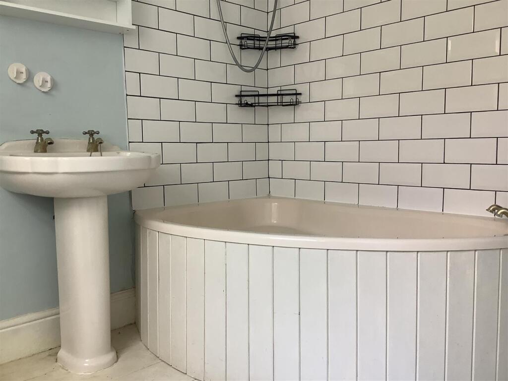 bath.jpg