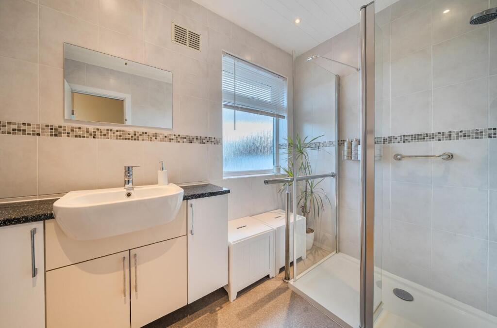 Davidson Frost-Wellings, DFW, Stanmore, Felbridge 