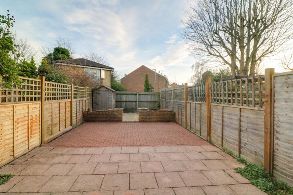 264530_10422419_IMG_03_0000