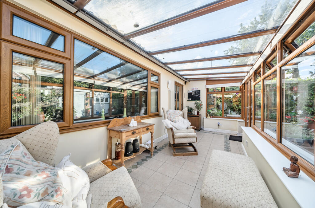 1344988-19-68b244...