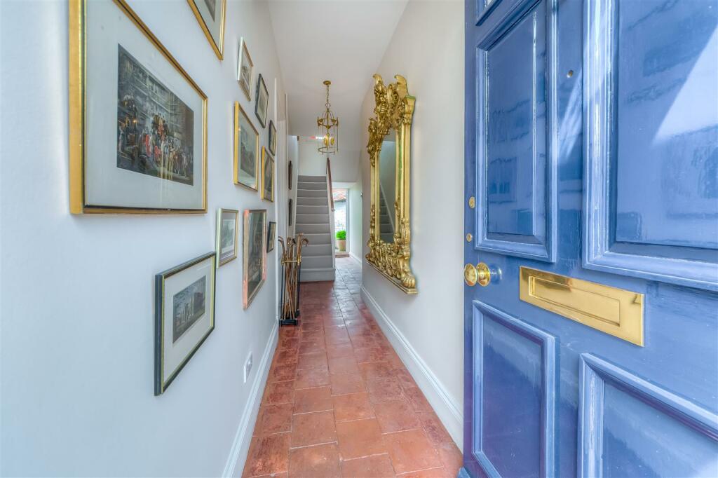 Ivy House     37.jpg