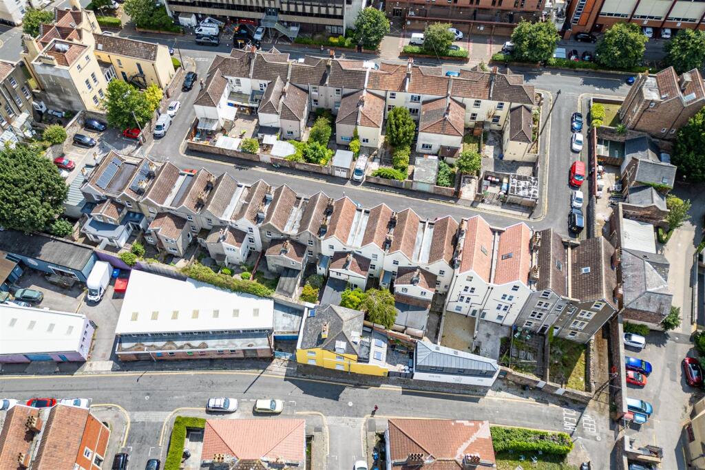 5 Osborne Villas, Kingsdown, Bristol, BS2 8BP | Fr