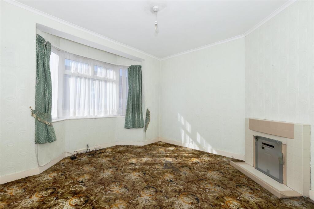 For Sale by Aspire Residential | St Elmo Road