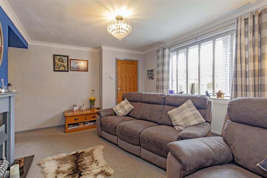 Reception Room-3.jpg