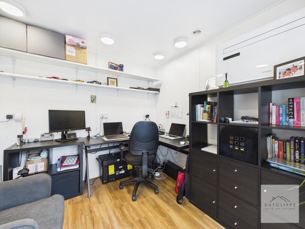 Office/Utility