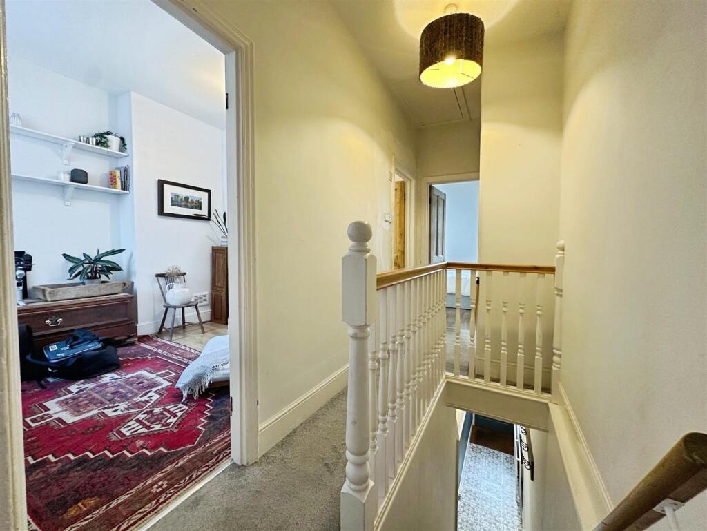 32045136--4884-B447-BB37AB3EB8CD-58366-0000137868C