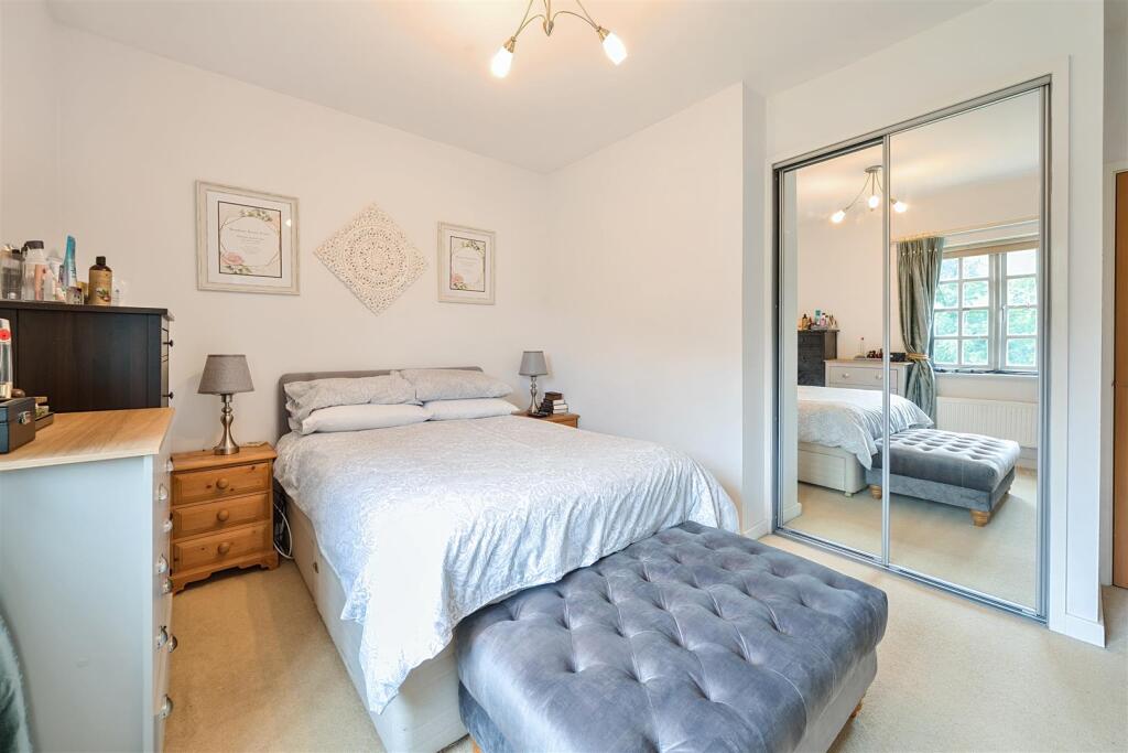 73 Reffield Close, Towcester (19).jpg