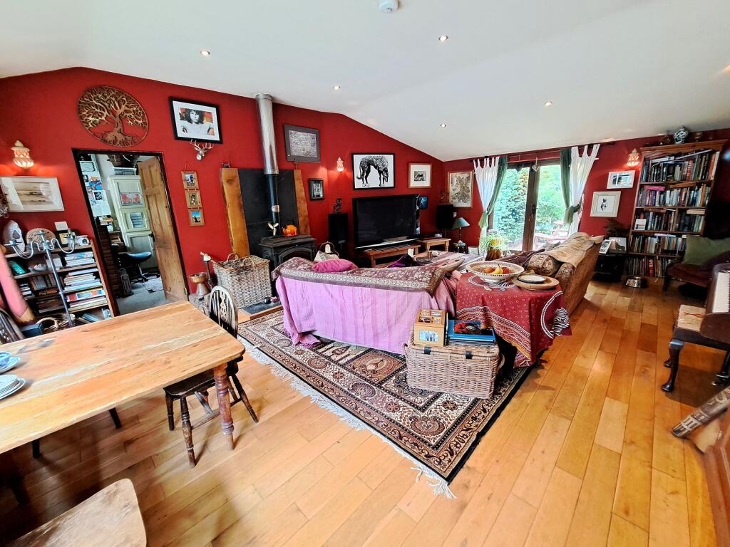 Living/Dining Room